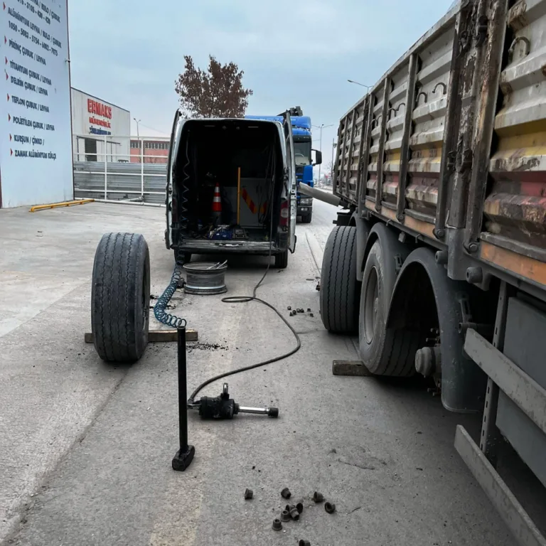 kazan-saray-oto-lastik-tamirci-yol-yardim (3)